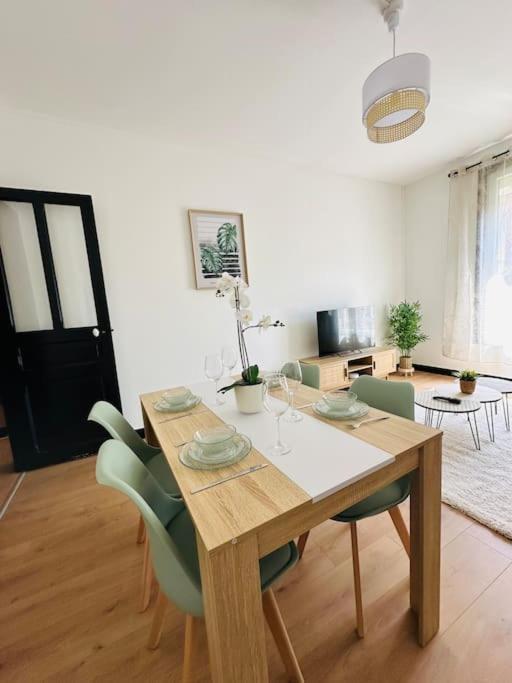 Appartamento Le Moderne Charleville-Mézières Esterno foto