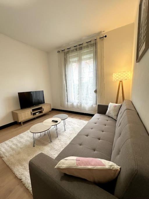 Appartamento Le Moderne Charleville-Mézières Esterno foto